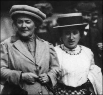 Clara Zetkin et Rosa Luxemburg en 1910
