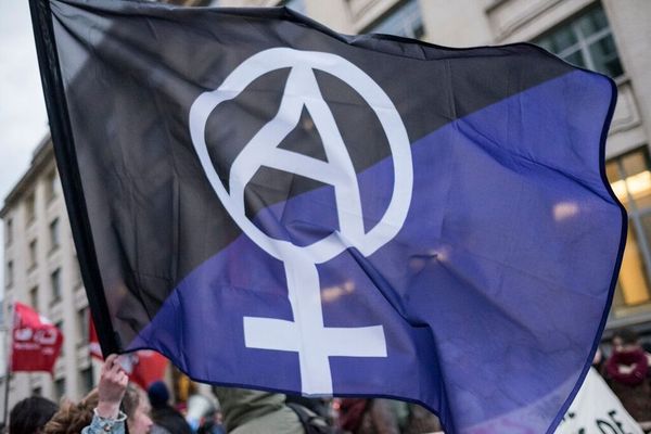 Rien n’est jamais acquis aux femmes ni leur liberté ni leurs droits