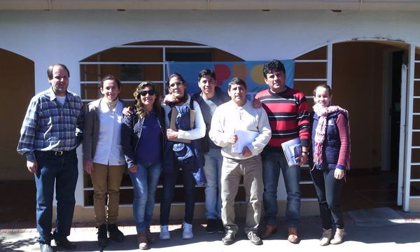 Fortaleciendo la FM escolar del paraje rural Tres Estacas