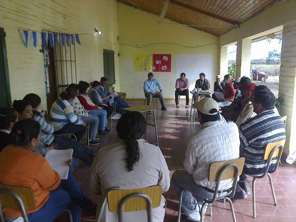 Taller de comunicación estratégica para mejorar las organizaciones sociales