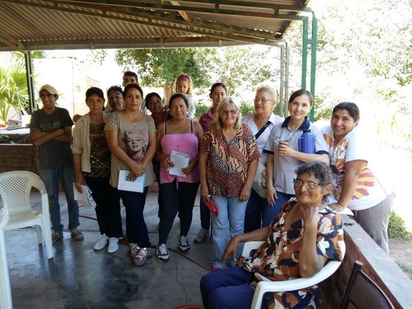 Reunión de promotores voluntarios del pro-huerta
