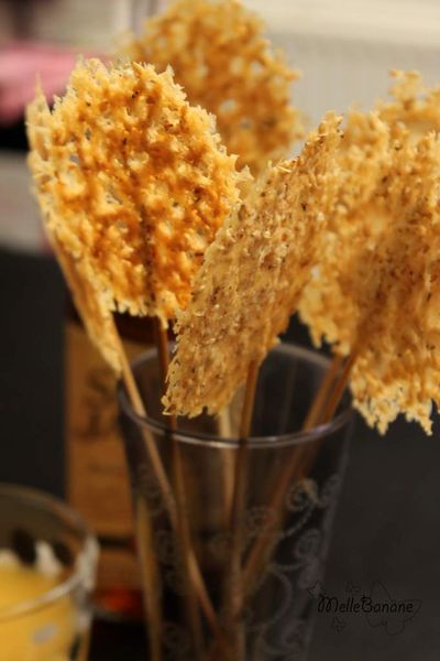 Sucette de parmesan pour apéro rapide