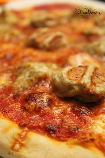 Pizza au poulet maïs ou artichaut