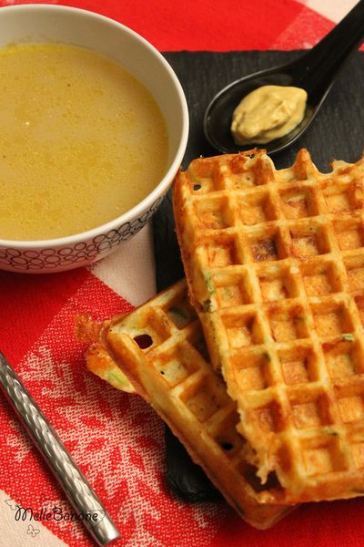 Bouillon de chapon et ses petites gaufres (ou comment utiliser les restes de noël)