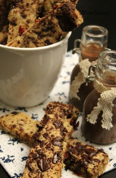 Cookies sticks chocolat cranberries et crème anglaise chocolat
