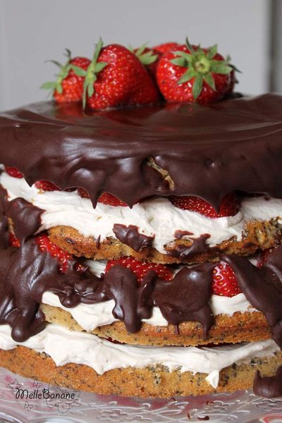 Gâteau noisette et pavot, mascarpone aux fraises