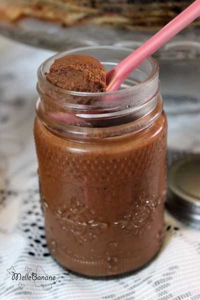 Pâte à tartiner au chocolat (saine et gourmande :D)