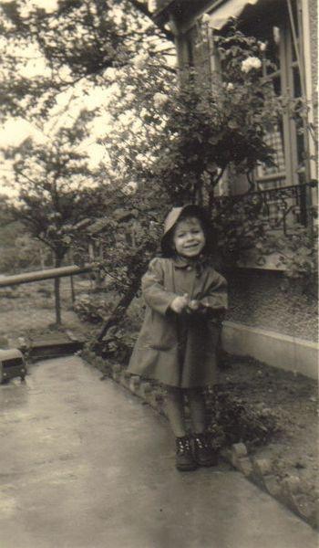 A 3 ans. Premières vacances avec Papa au Petit Massy.