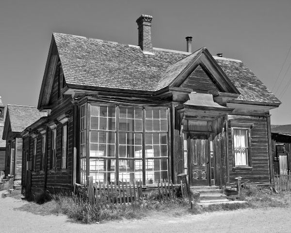 LIEUX HABITES PAR DES ENTITES PARTIE 1