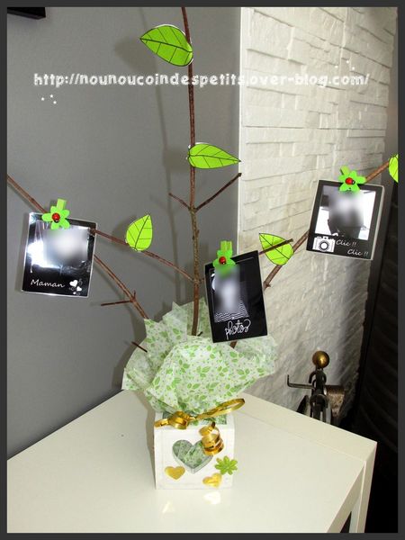 dans celui ci j'ai ajouté des feuilles en papier
