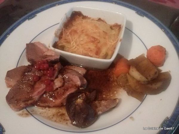 Magret de canard à l'orange, accompagné de sa figue rôtie...