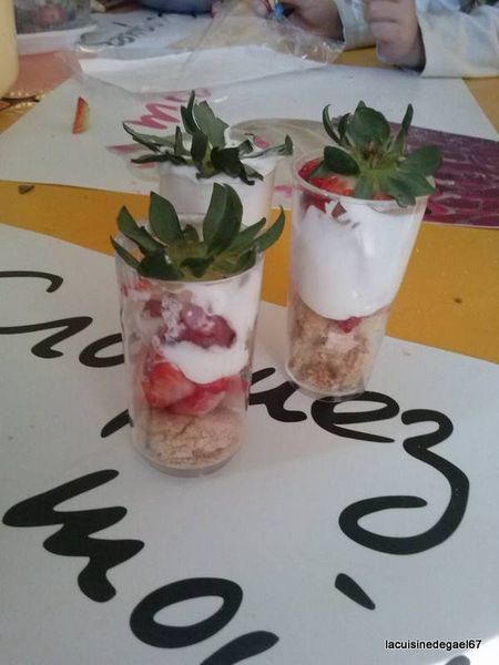 Atelier enfants TAP'S Soultz sous Forêts : tiramisu aux fraises