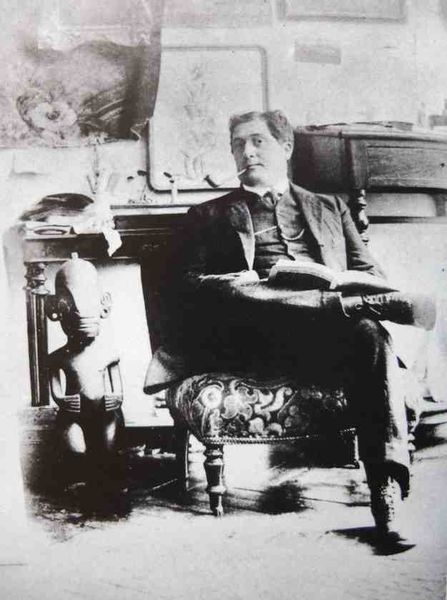 Portrait de Guillaume Apollinaire dans l'atelier de boulevard de Clichy -1910