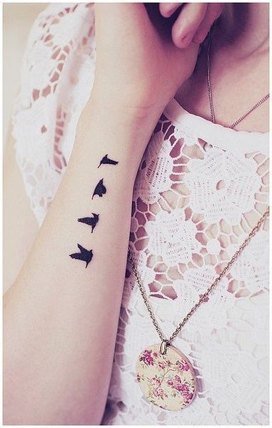 Les tatouages.