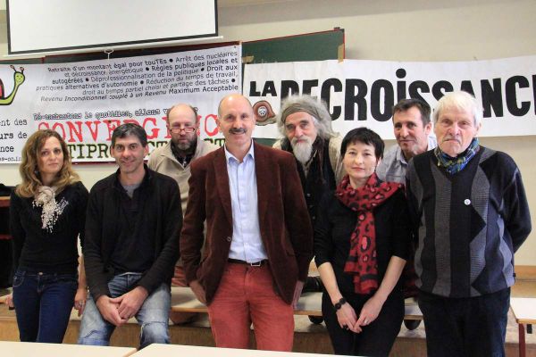 Une centaine de citoyens à la conférence de Vincent Cheynet