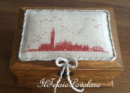 Blog di iltelaiopovolaro.over blog.it "il ricamo è una passione ... Schemi gratis punto croce bianco e nero