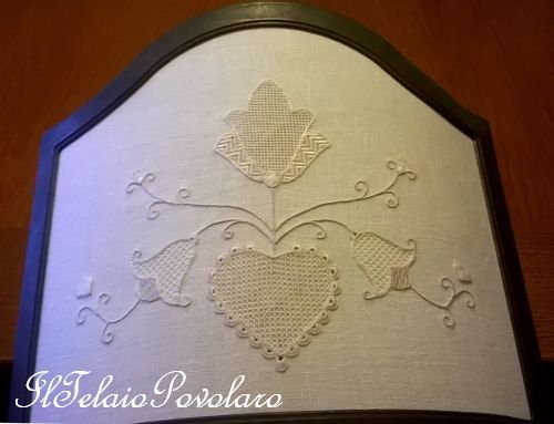 Per ricamare serve una lampada .. e come può essere la lampada di una ricamatrice??