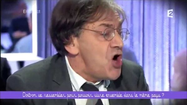 le "TAISEZ-VOUS" hystérique d'Alain Finkielkraut face à Abdel Raouf Dafri ,lors de l'émission " Ce soir ou jamais"