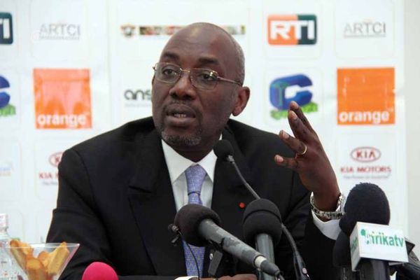 Augustin Sidy Diallo (président de la FIF)