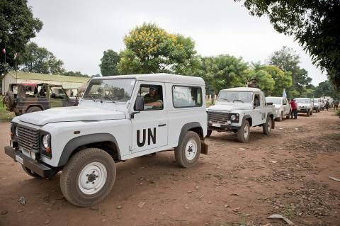 Un convoi des casques bleus de la MINUSCA