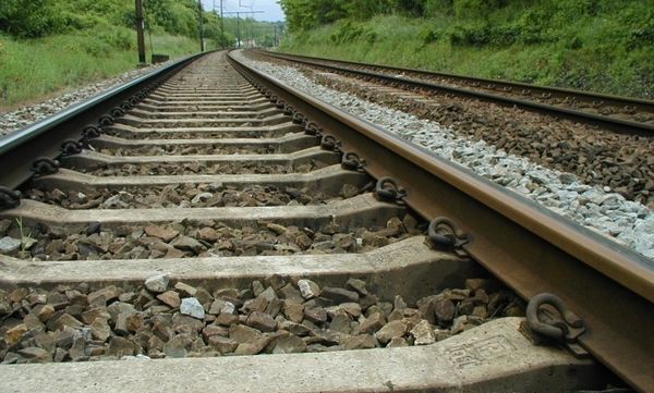Près de 7500 traverses attendues pour stabiliser la voie ferrée Kinshasa-Matadi