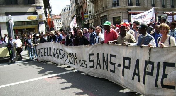 Une manifestation des sans papiers en Belgique
