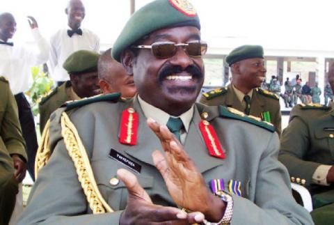 L'ex-général David Sejusa, arrêté en Ouganda