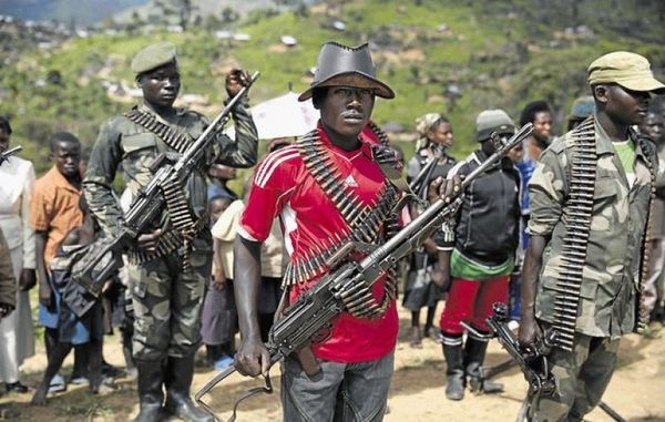L'est de la RDC abandonné à des factions armées sans foi ni loi