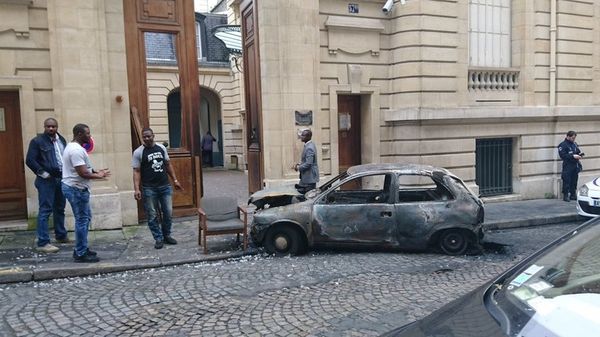 La devanture de l'ambassade du Congo-Brazza à Paris