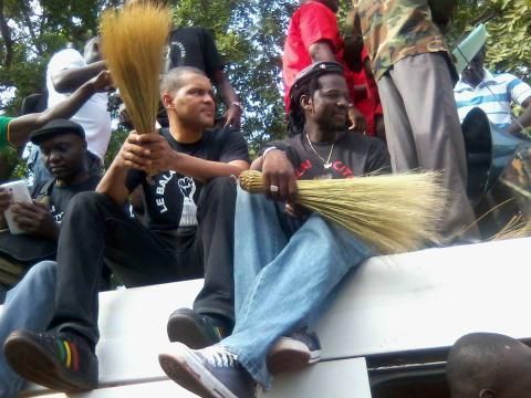Le militant burkinabé arrêté en RDC dénonce à son retour des « comportements de dictateur »