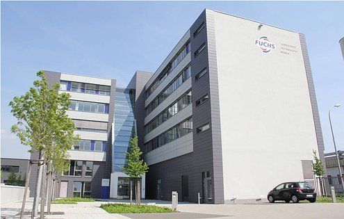 Le siège du groupe familial Fuchs à Mannheim (Allemagne).
