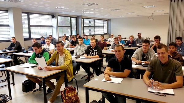 Au CFAI de Thyez (Haute-Savoie), les apprentis de première année BTS ont effectué mercredi 15 septembre leur rentrée.