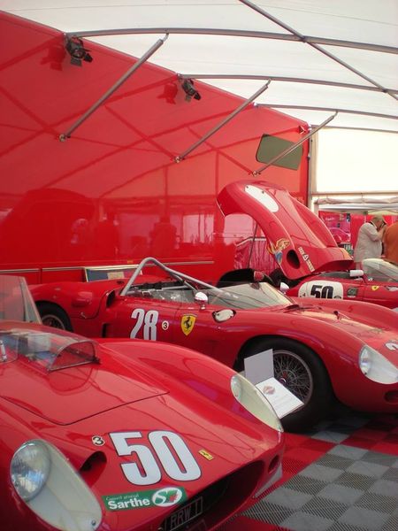Les frères RODRIGUEZ sur l'Autodrome de Linas Montlhéry