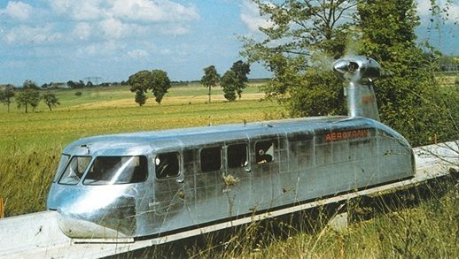 RETROMOBILE et AUTODROME HERITAGE FESTIVAL fêtent l’Aérotrain
