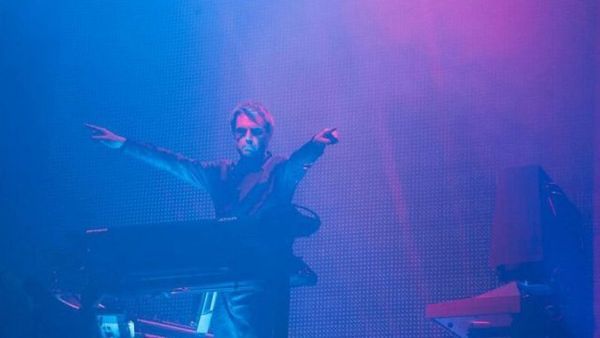 France 3 aquitaine: Jarre en concert aux Arènes de Bayonne