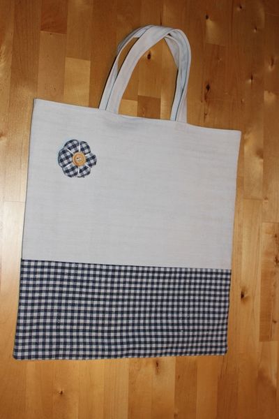 It bag en kelch centenaire ...