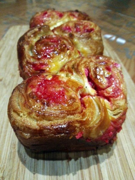 Brioche feuilletée aux pralines roses