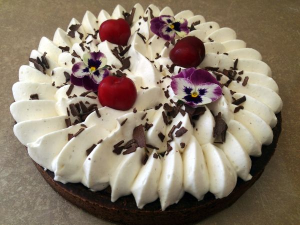 Tarte aux cerises et chocolat