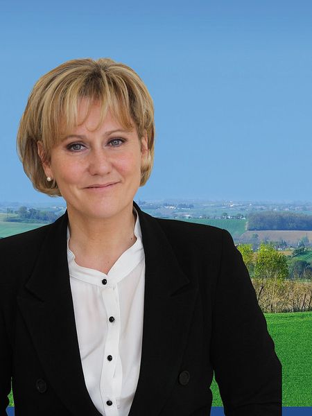 LES REPUBLICAINS REGARDENT VERS LE CENTRE ! LEURS ELECTEURS REGARDENT A DROITE VERS MORANO!