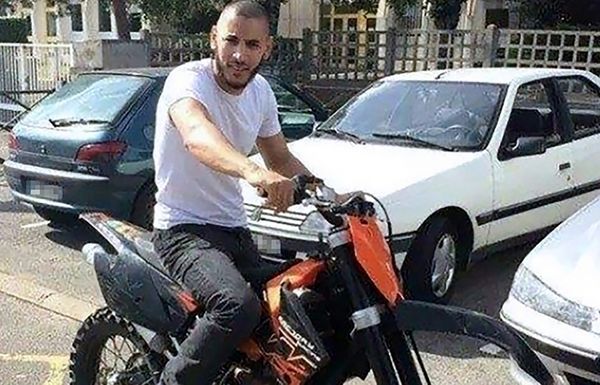 LAROSSI ABALLA, UN FRANCAIS ? UNE BONNE BLAGUE DROIT DE L'HOMMISTE ! ARRET DE L'IMMIGRATION ET GUERRE A VENIR DE LIBERATION NATIONALE !
