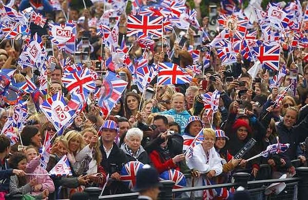 LE BREXIT, UN VOTE IDENTITAIRE ANTI-IMMIGRATION DU PEUPLE ANGLAIS !