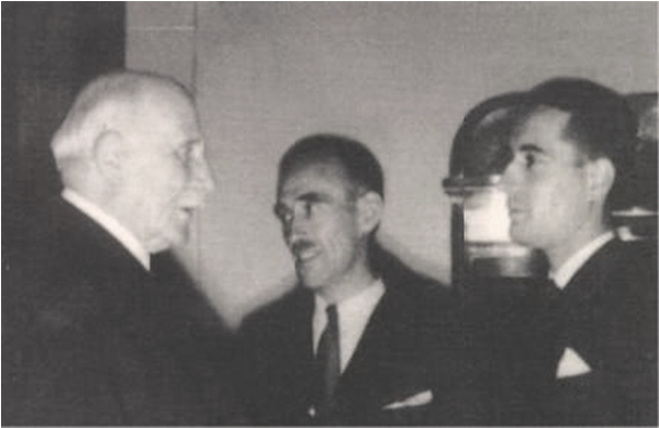 MITTERRAND, UN MENTEUR, UNE CHAROGNE, UNE SALOPERIE SOCIALISTE !