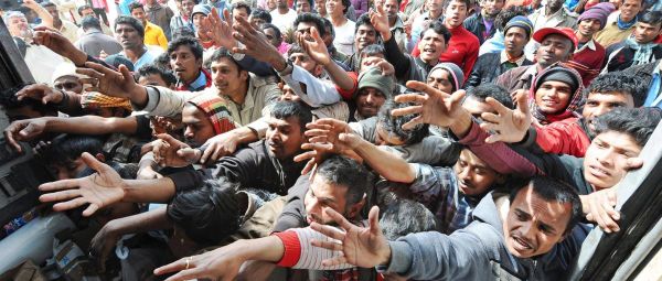 L'invasion migratoire continue ! Révolution Conservatrice! Chasser les gouvernements traitres, lâches et félons partout en Europe!