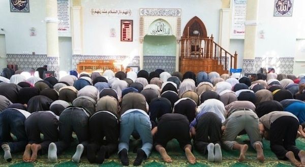 28% DE FANS DE LA CHARIA PARMI LES MUSULMANS DE FRANCE ! L'ISLAM HORS DE FRANCE! LES CONTES DE FEES,CA SUFFIT!