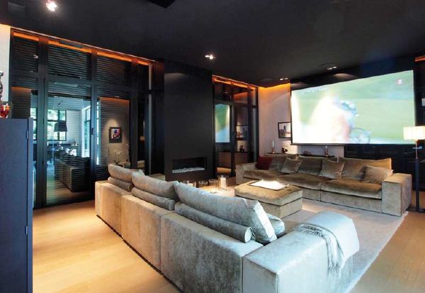 Belle installation cinéma dans un loft