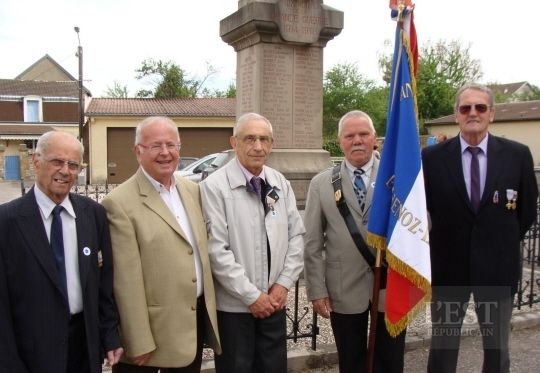 Claude Goyard et Guy Petit médaillés