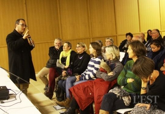Le Café Charlie continue de rassembler