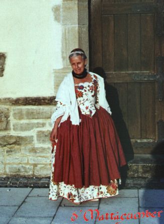 A la découverte des costumes bourgeois du dix-huitième siècle