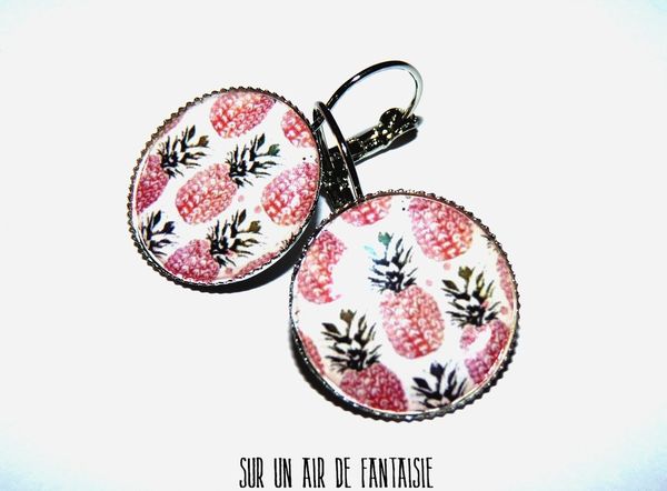 Boucles d'oreilles motif ananas, sur base dormeuses, métal argenté