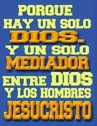 IMAGEN QUE MUESTRA UN CAPITULO BIBLICO CON SU VERSICULO QUE SE ENCUENTRA EN: 1 Timoteo 2:5 Y DICE ASI: Porque hay un solo Dios, y un solo mediador entre Dios y los hombres, Jesucristo hombre,